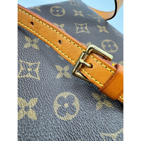 Louis Vuitton Musette Salsa - Picture 8 of 8